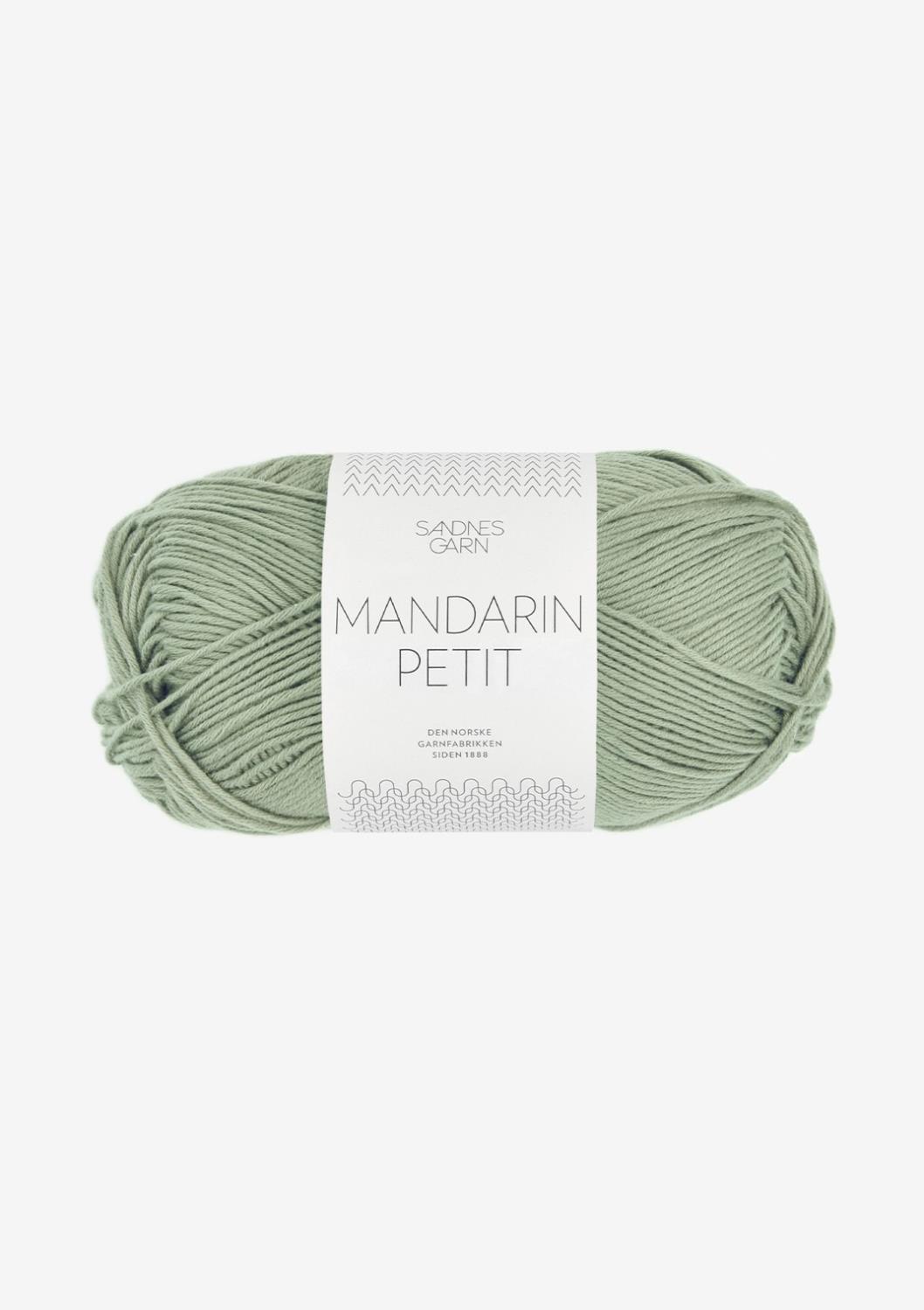9041 Mandarin Petit - støvet lys grønn
