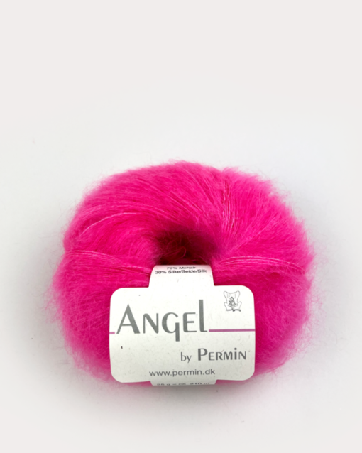 4135 Angel Mohair - neon pink