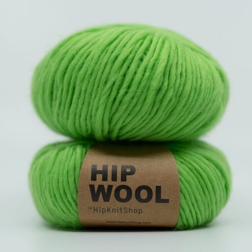 Hip Wool - game on green