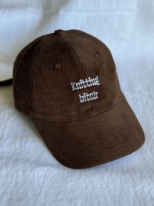 Caps i kordfløyel - knitting bitch, brun