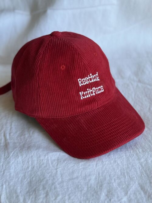 Caps i kordfløyel - resting knitface, rød
