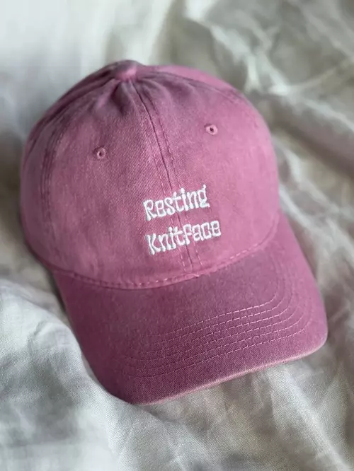 Caps - resting knitface, rosa
