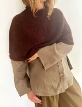 leKnit - Plain yoke poncho