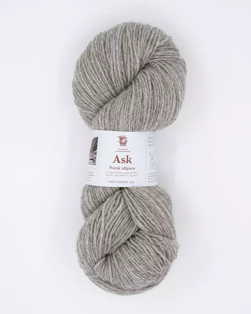 6146 Ask - melert lys brun