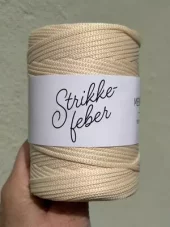 4 Mere snor