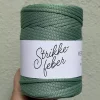 957 Mere snor - syrlig
