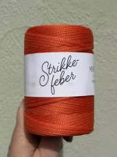 753 Mere snor - mandarin