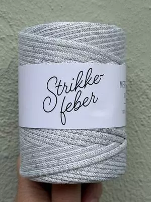 31 Mere snor glitter - hvit & sølv