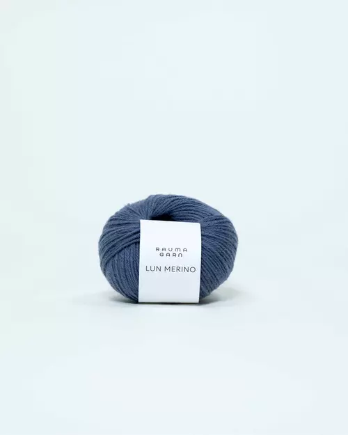 8797 Lun Merino - mørk bondeblå