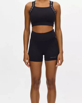 Flattering Reg Waist Hotpants "Black" - Röhnisch