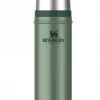 Termos Classic Vacuum Bottle "Hammertone Green" 0,59 L - Stanley