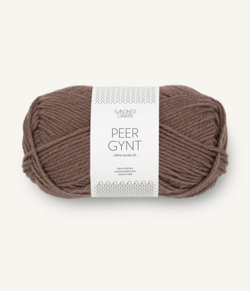 PEER GYNT  3161 Eikenøtt