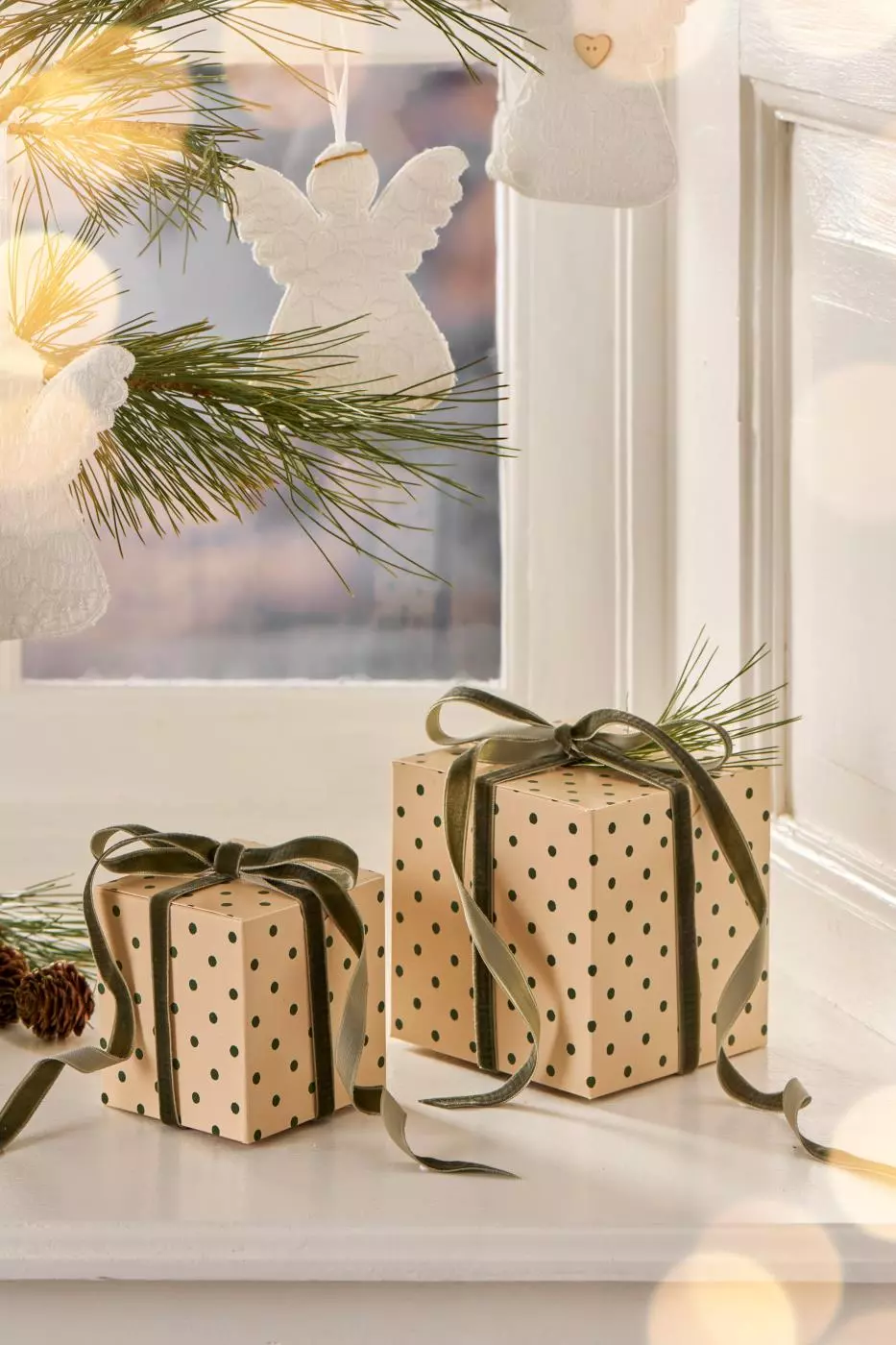 Sammenleggbar Eske m/grønne prikker, stor