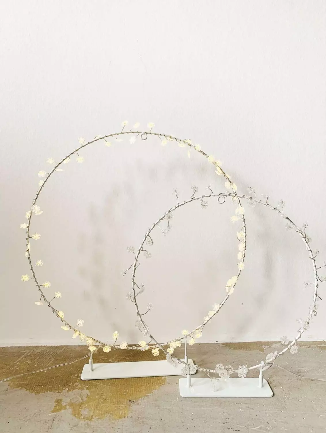 Trend Design "Snøfnugg" Lyskrans på stativ, hvir 40cm