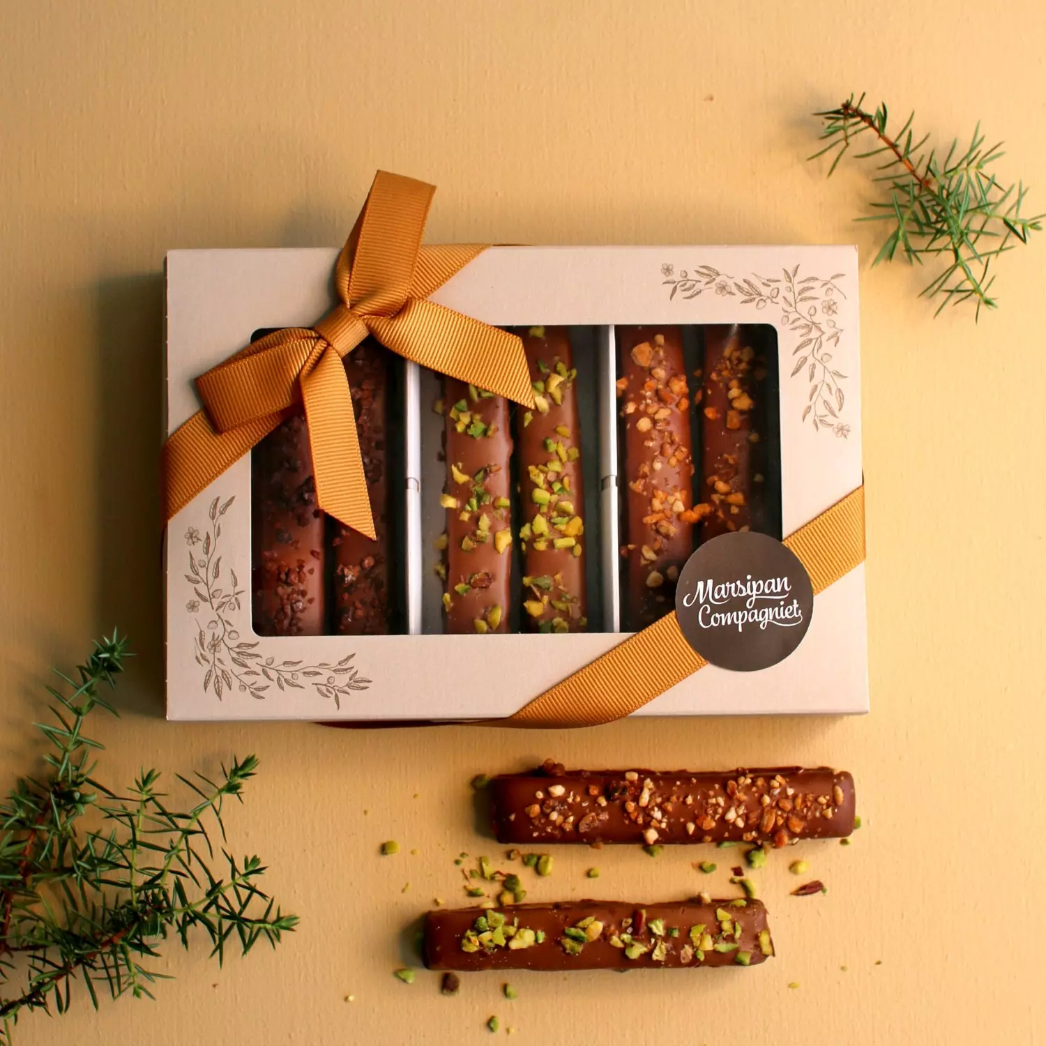 Marsipancompagniet Marsipancigarer i konfekteske 6stk