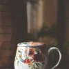 Trend Design Krus med lokk og sil – blomster creme