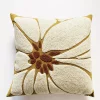 Trend Design Putetrekk – Brodert blomst, 45×45 cm