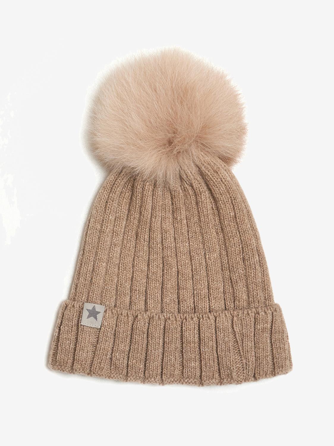 Hat Knit w. Alpaca Pompom