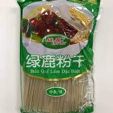 Bun Que Lam Dac Biet 400g 绿鹿粉干M 400克