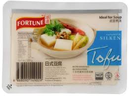 Fortune Japanese Silk Tofu (made in singapore)300g 鸿运新加坡产日式豆腐300克