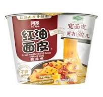 A-kuan Sichuan Broad Noodle (Hot and Sour) in Bowl 110g  阿宽桶装红油面皮（酸辣）110克