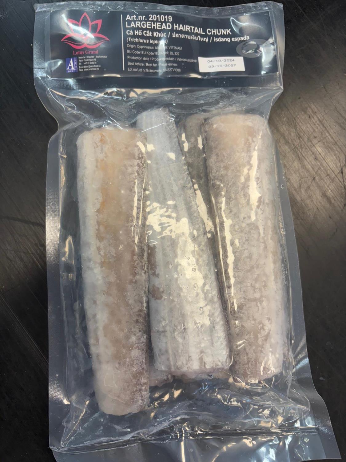 LOTUS Largehead Hairtail Chunk 800g 莲花牌带鱼段800克