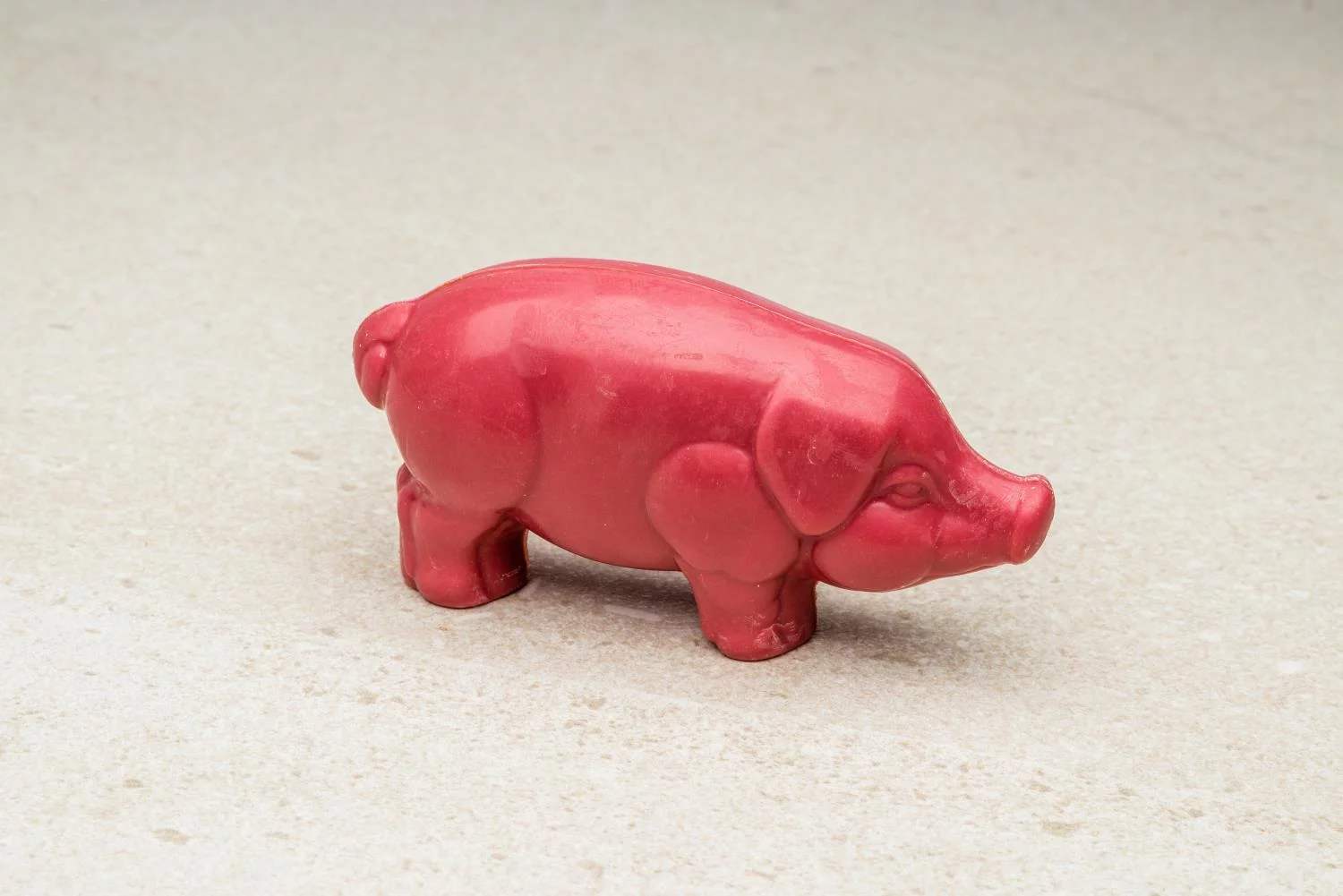 Julegris ruby sjokoladefigur