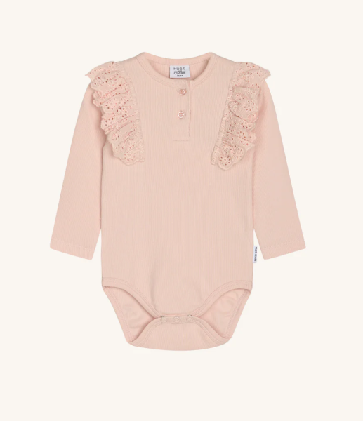 Hust & Claire Belisia body