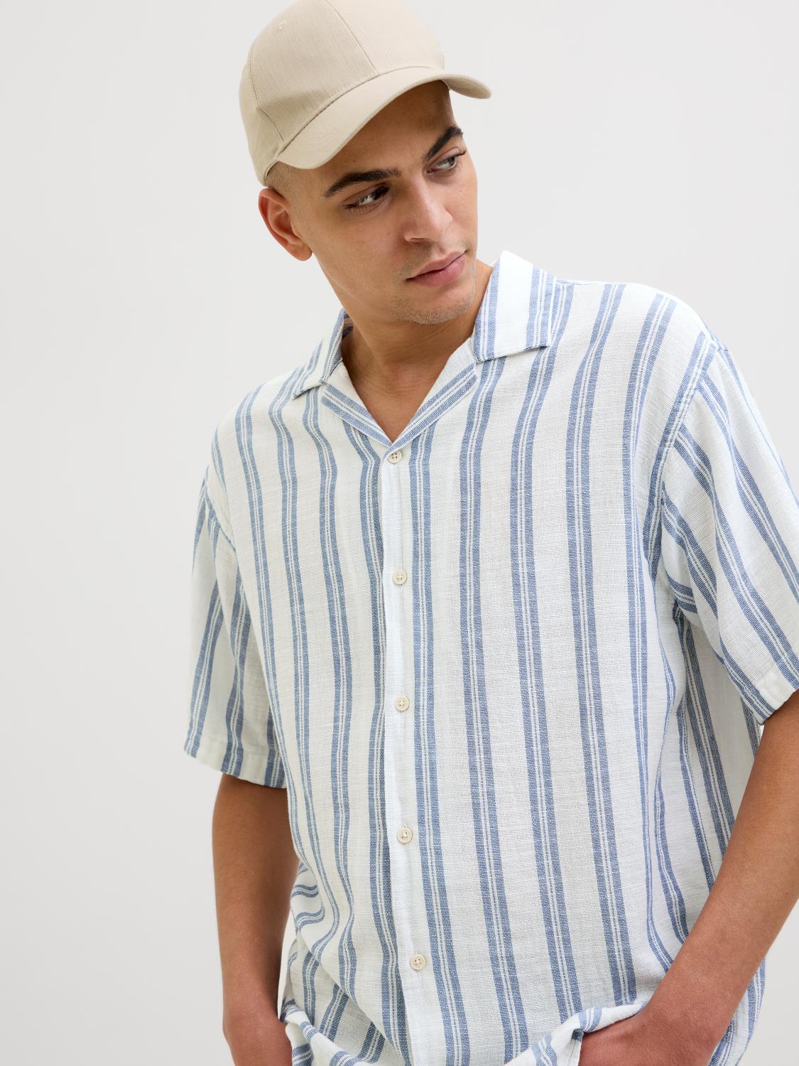 gallery-4996-for-BS122684570