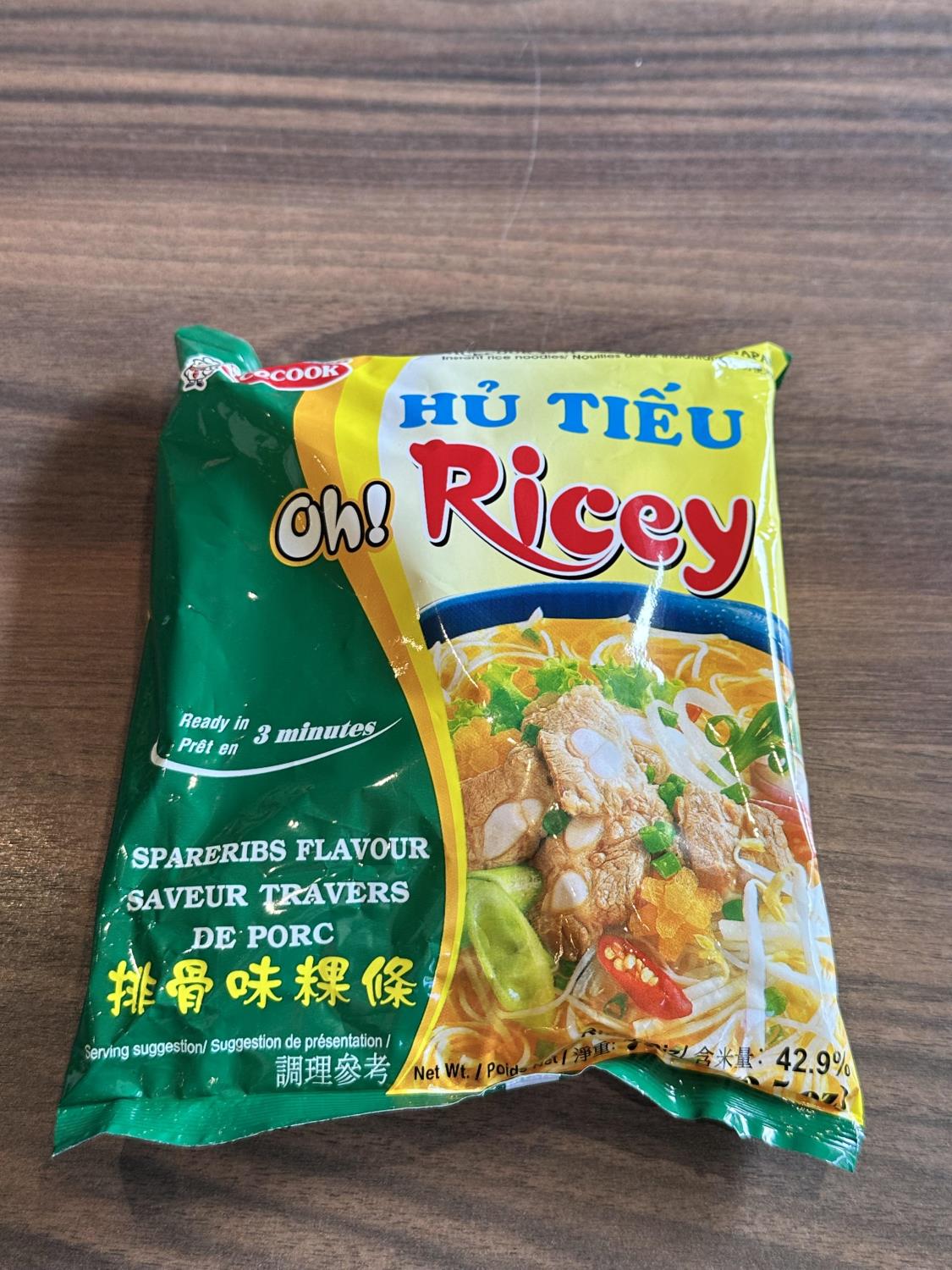 Instant rice noodles spareribs flavour