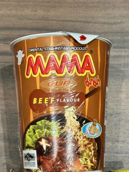 Instant noodle cup - beef flavour