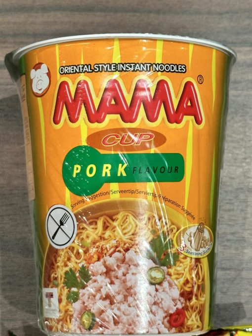 Instant noodle cup - pork flavour