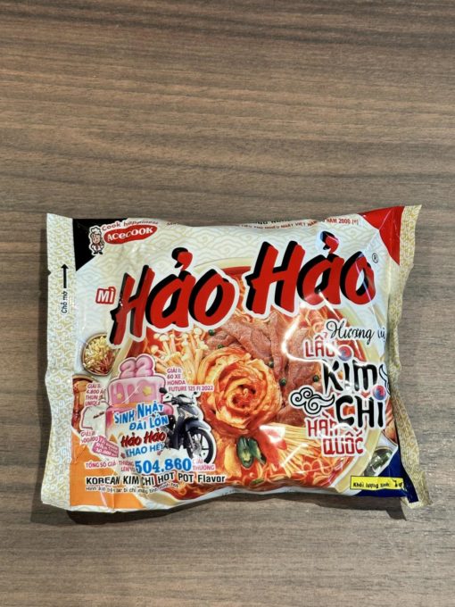 Instant noodles kimchi flavour