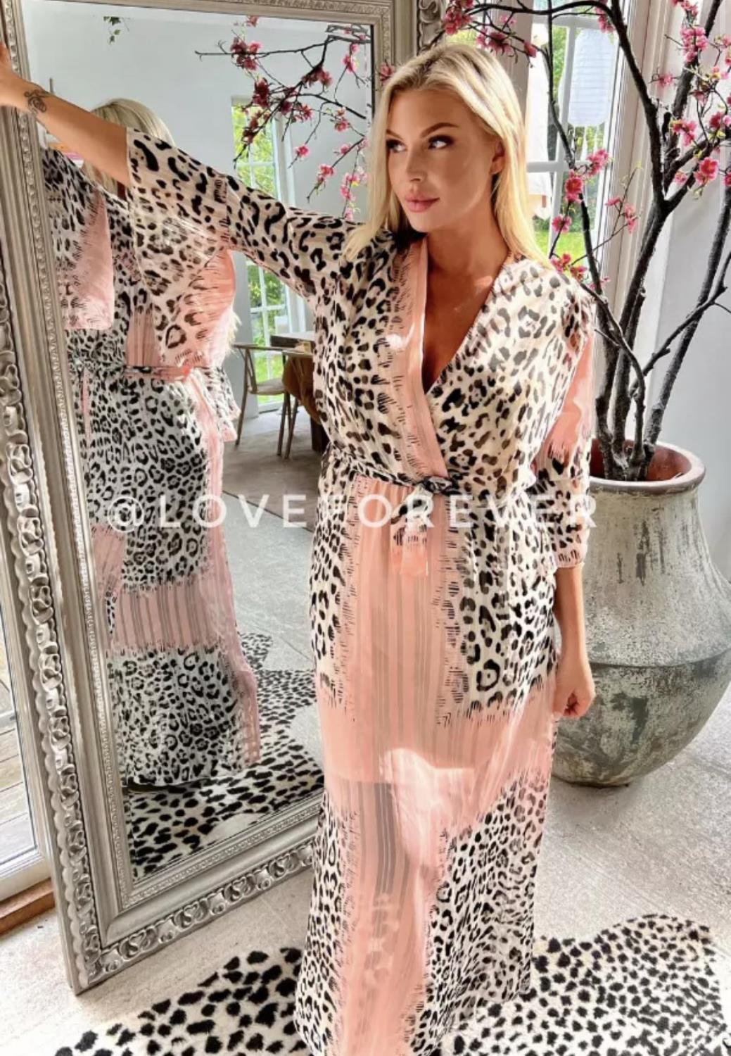 Lena Dress Pink Leo