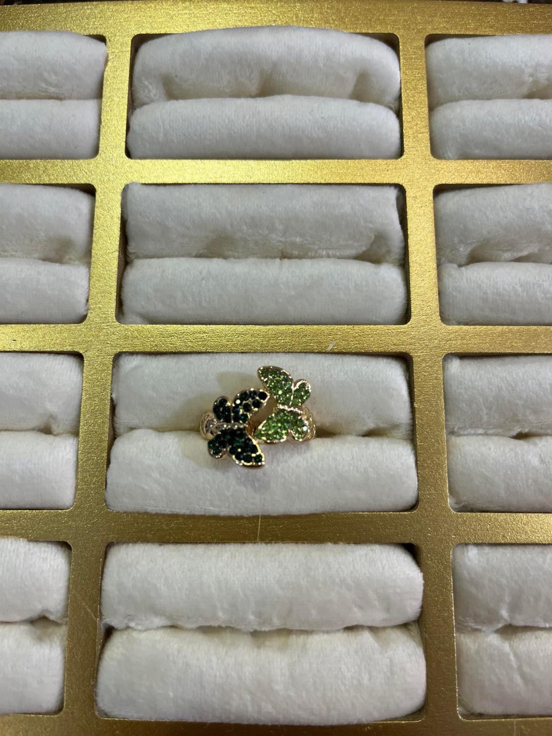 Ring Butterfly Green