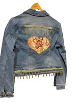 Queens heart jkt