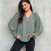 Leah blouse green