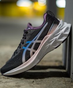 Asics  NOVABLAST 2