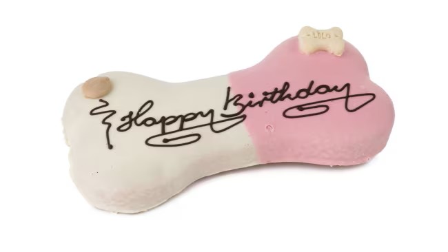 Lolopets Kake Happy Birthday med Skogsbær