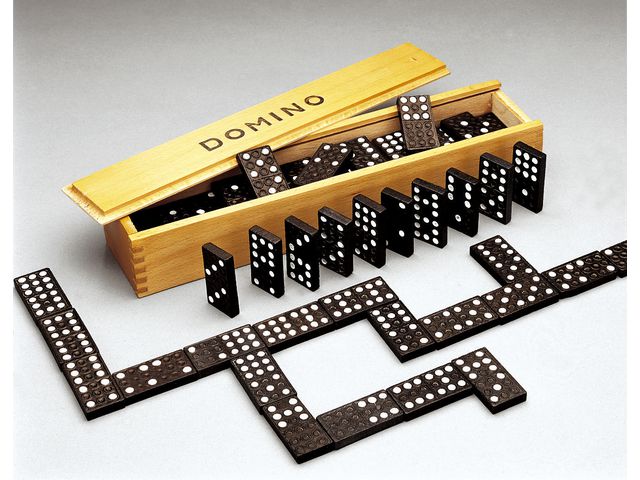 Domino spill 28 brikker