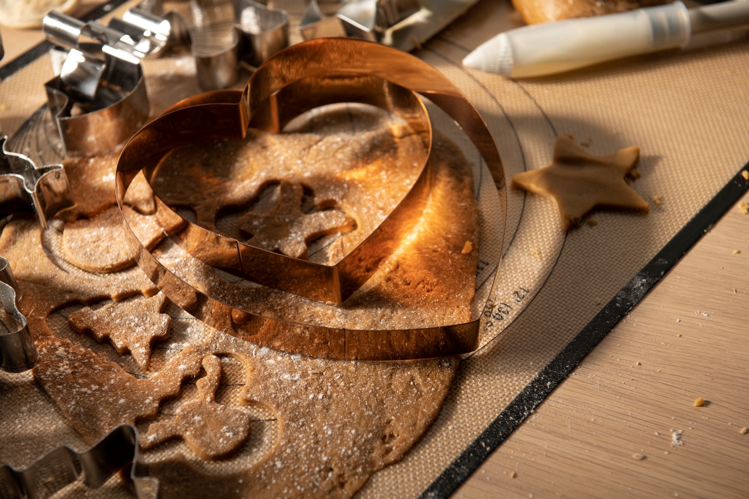 bAYk - Pepperkakeform hjerte, 18cm