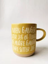 Trend Design Krus h 9,5 cm «Sitter og tenker»