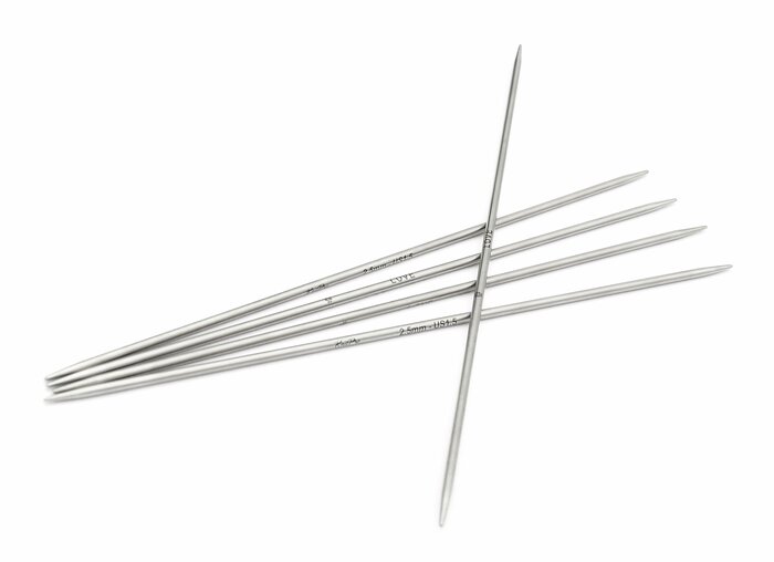 Mindful, 20 cm, 2.5  mm - Strømpepinner i metall