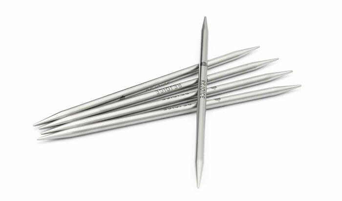 Mindful, 15 cm, 4.5  mm - Strømpepinner i metall