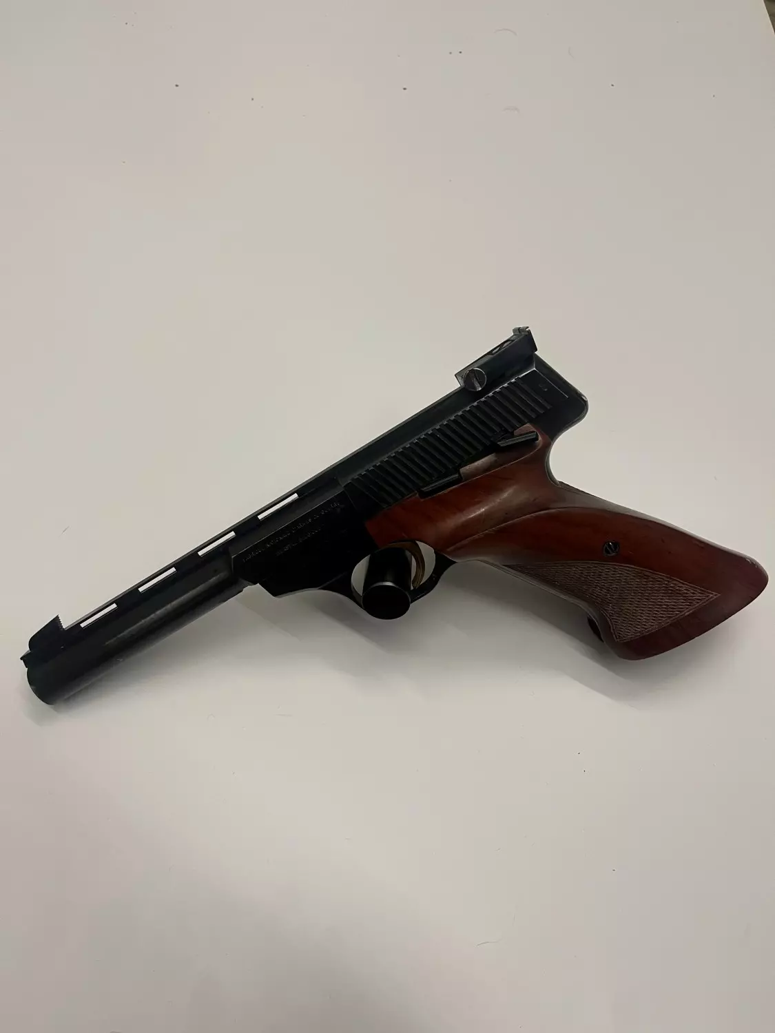 Brukt Browning Medalist 22LR | pipelengde 15cm