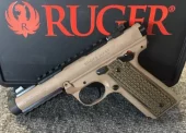 Ruger MKIV 22/45 Tactical Brown, cal. 22LR 4,4"/11cm 1/2"-28