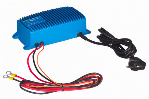 VICTRON Blue Smart IP67 Batterilader 12V 17A