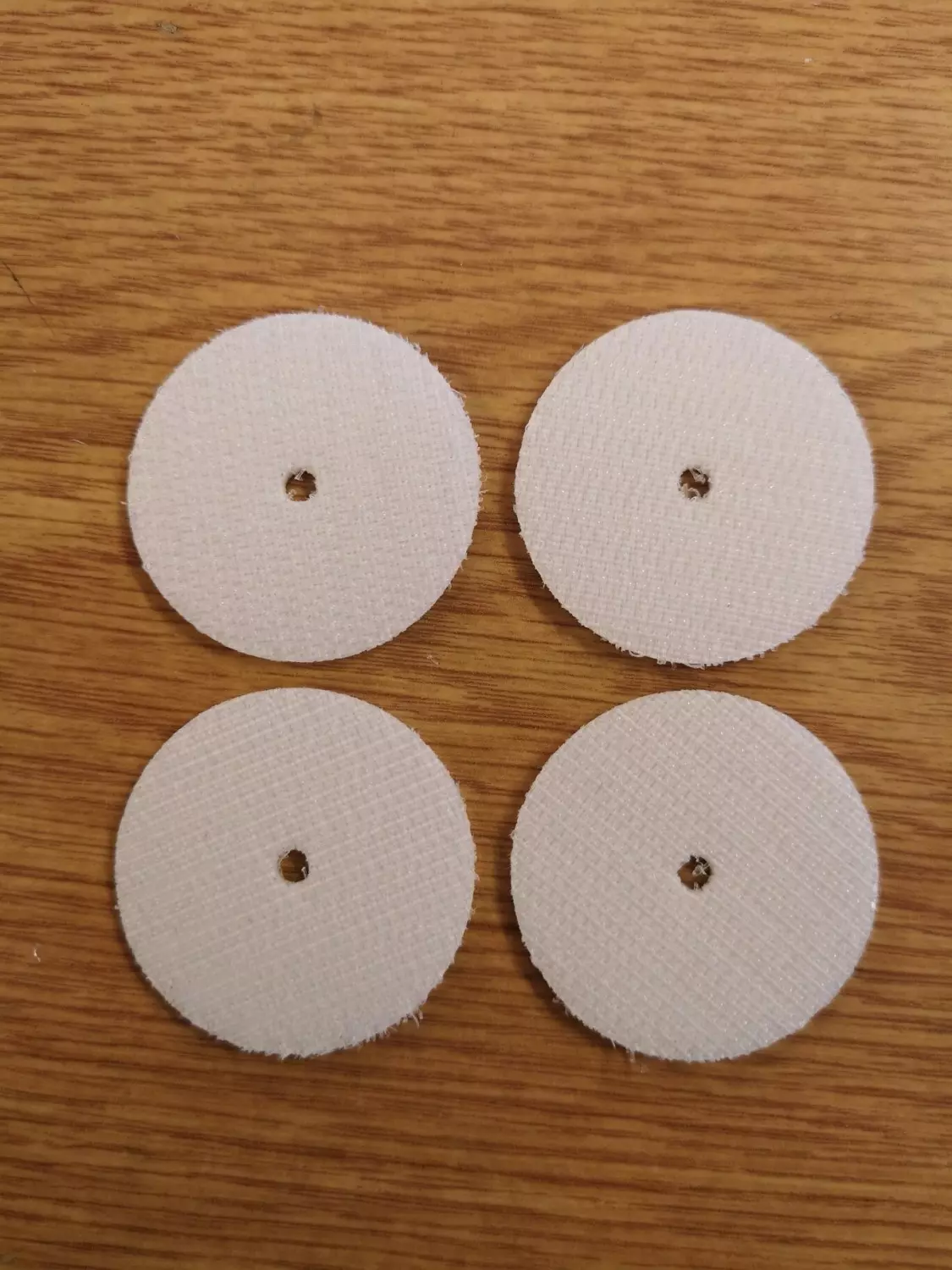 Borrelåspad til puter, 4pk vit