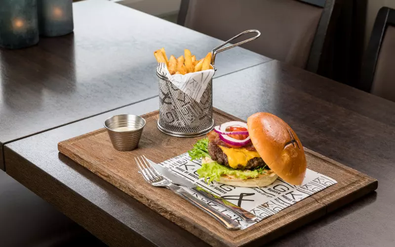 Homemade burger Bacon & Cheese