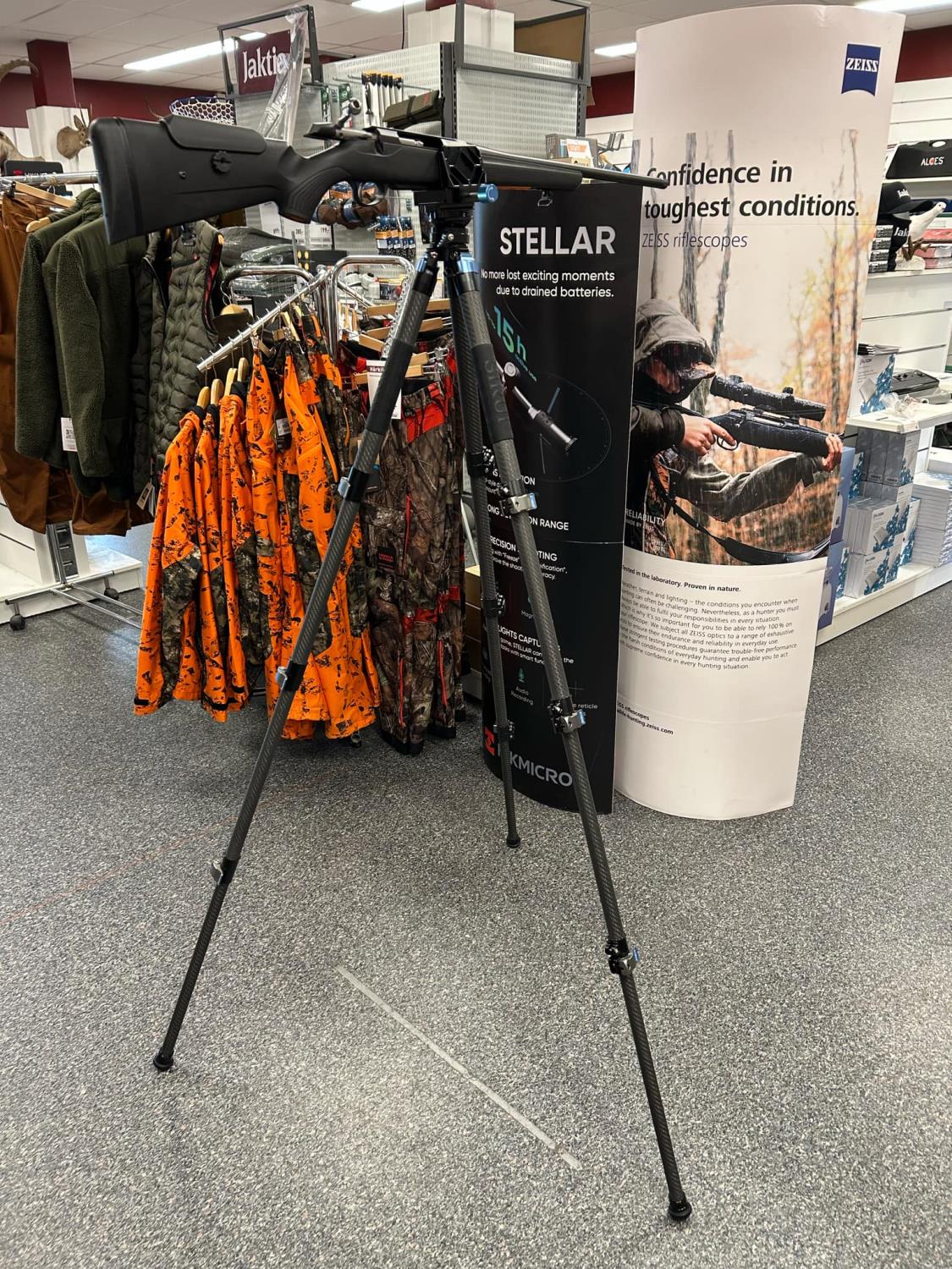 Sirui Carbon Tripod L-324F